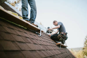 Local Roofers in Montgomry Vlg, MD